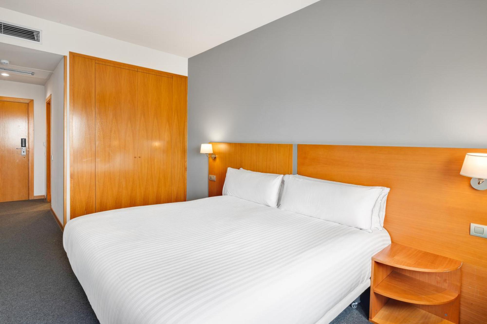 B&B Hotel Barcelona Mollet Porta De Gallecs Mollet del Vallès Eksteriør bilde