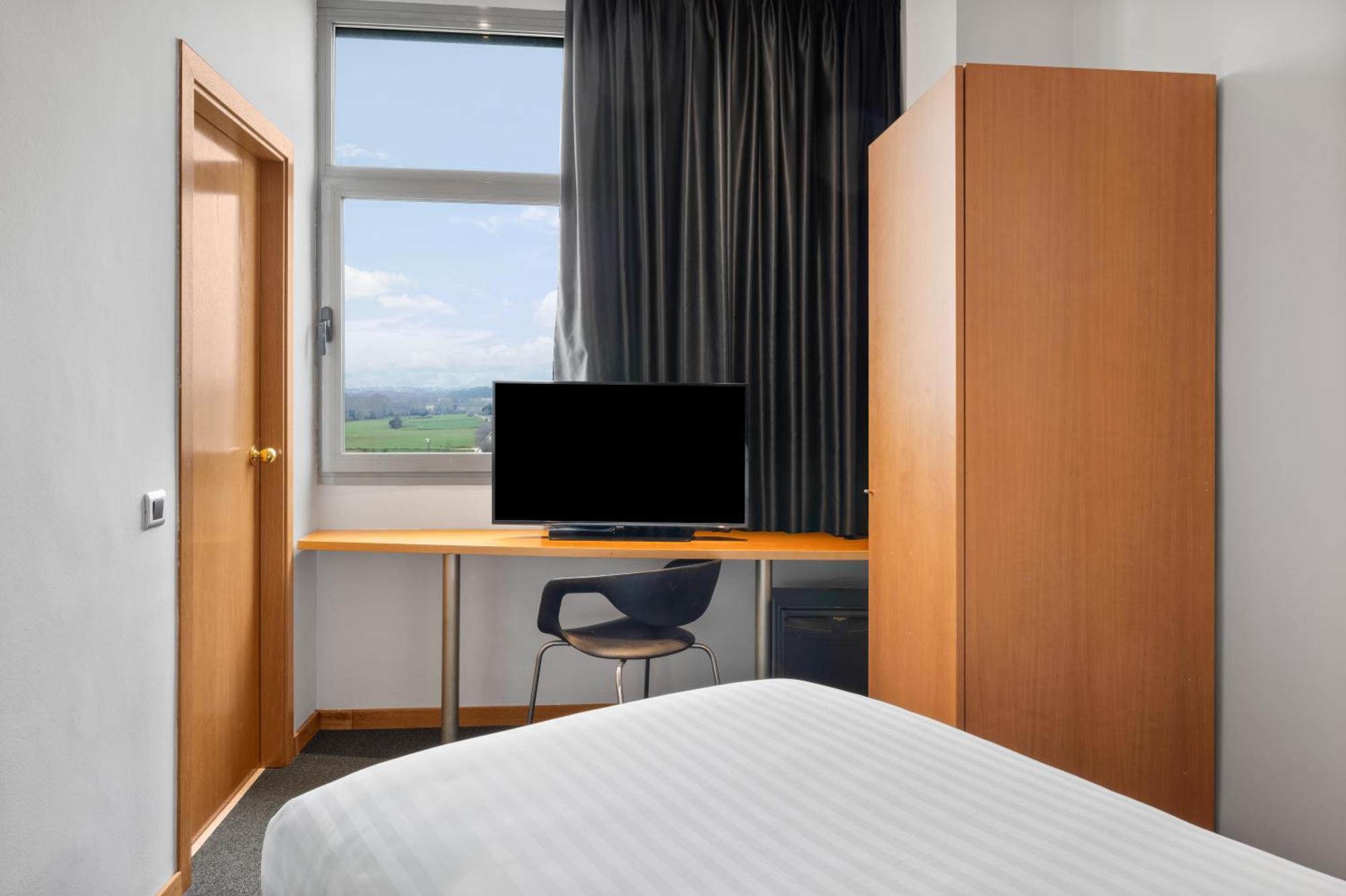 B&B Hotel Barcelona Mollet Porta De Gallecs Mollet del Vallès Eksteriør bilde